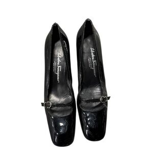 Vintage Salvatore Ferragamo Black heels